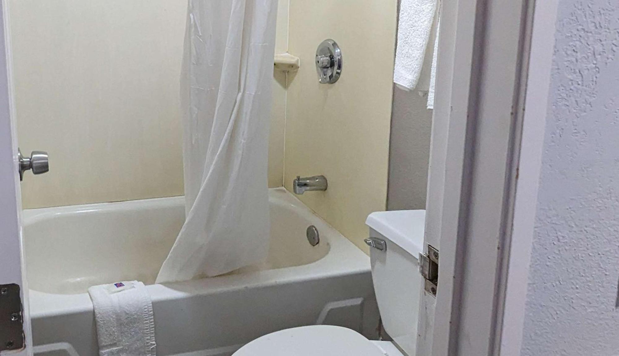 Motel 6-Nashua, Nh エクステリア 写真