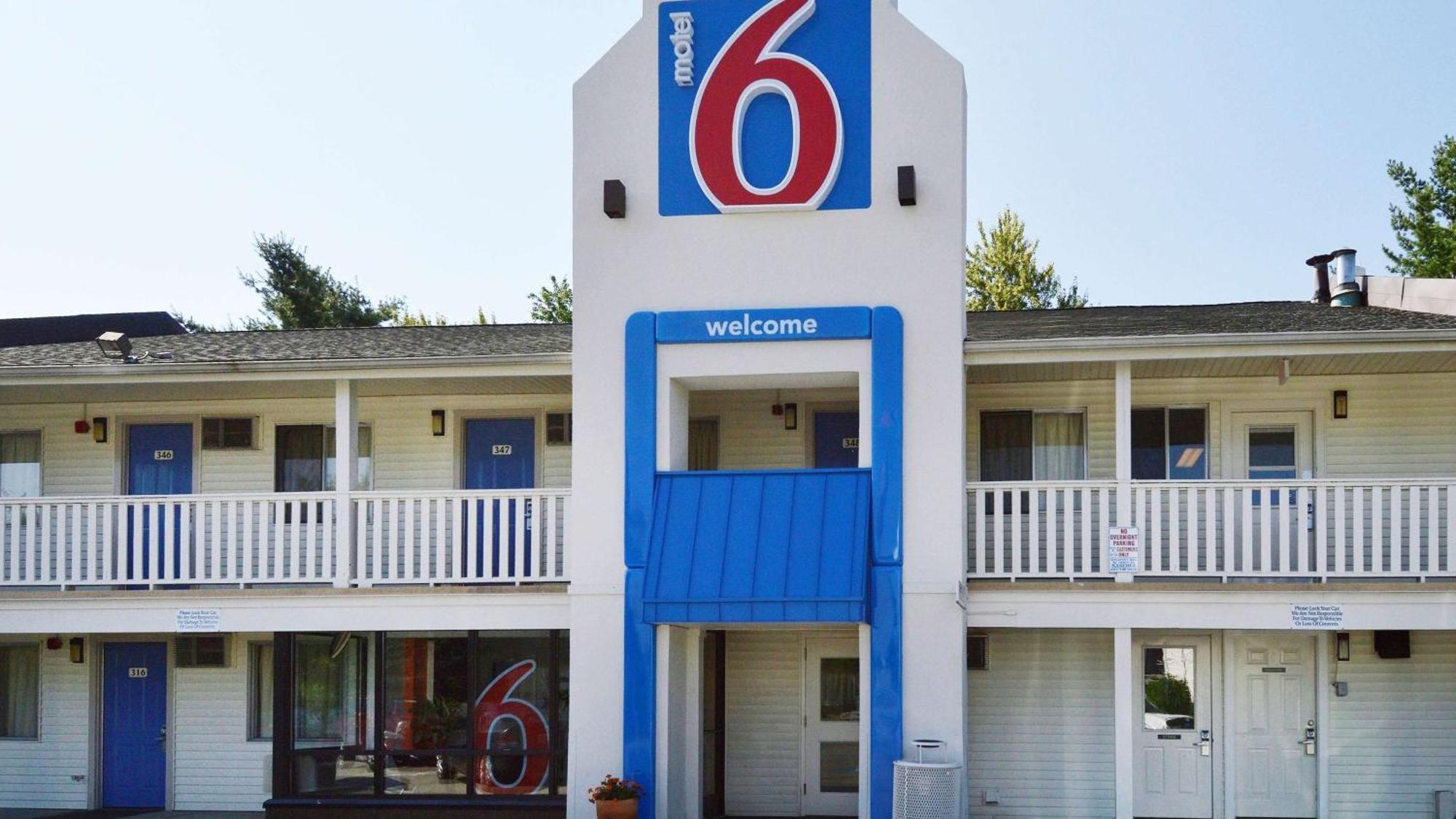 Motel 6-Nashua, Nh エクステリア 写真