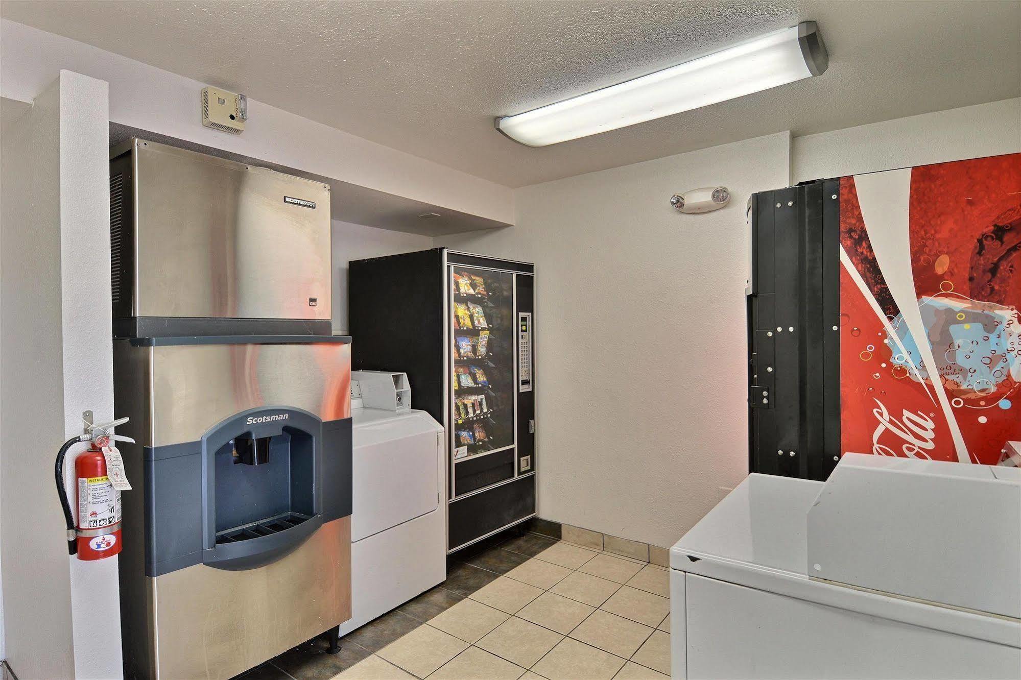 Motel 6-Nashua, Nh エクステリア 写真